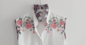 Read more about the article Upcycling – Transform and reshape an old shirt